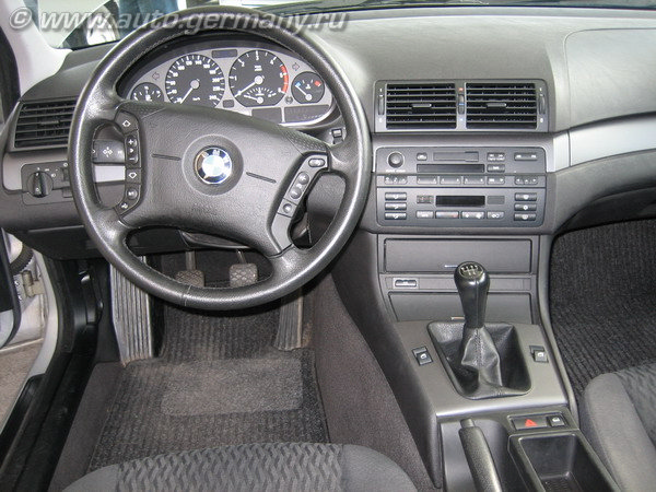 BMW 320 (110)